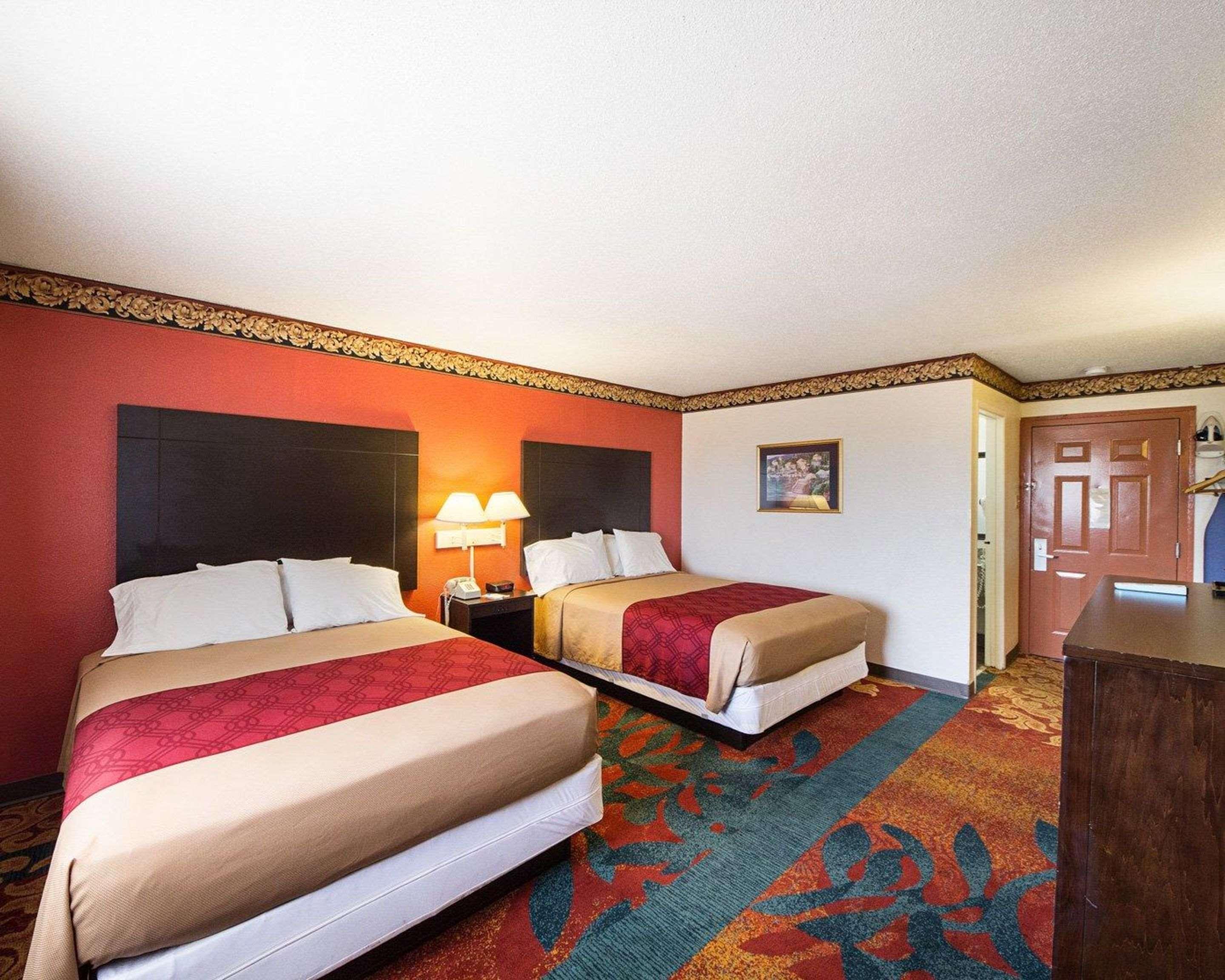 Rodeway Inn San Antonio Lackland Afb - Seaworld מראה חיצוני תמונה