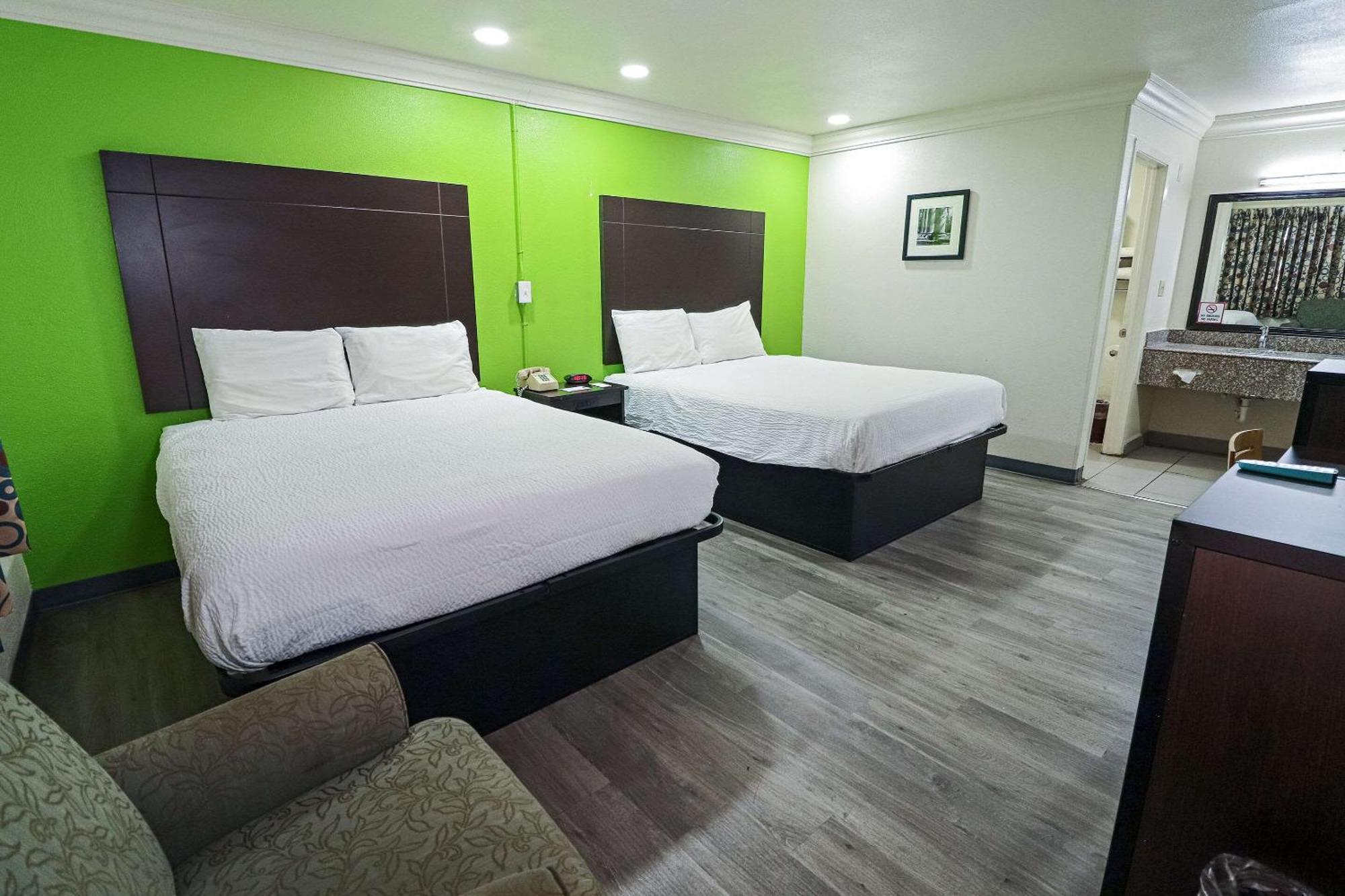 Rodeway Inn San Antonio Lackland Afb - Seaworld מראה חיצוני תמונה