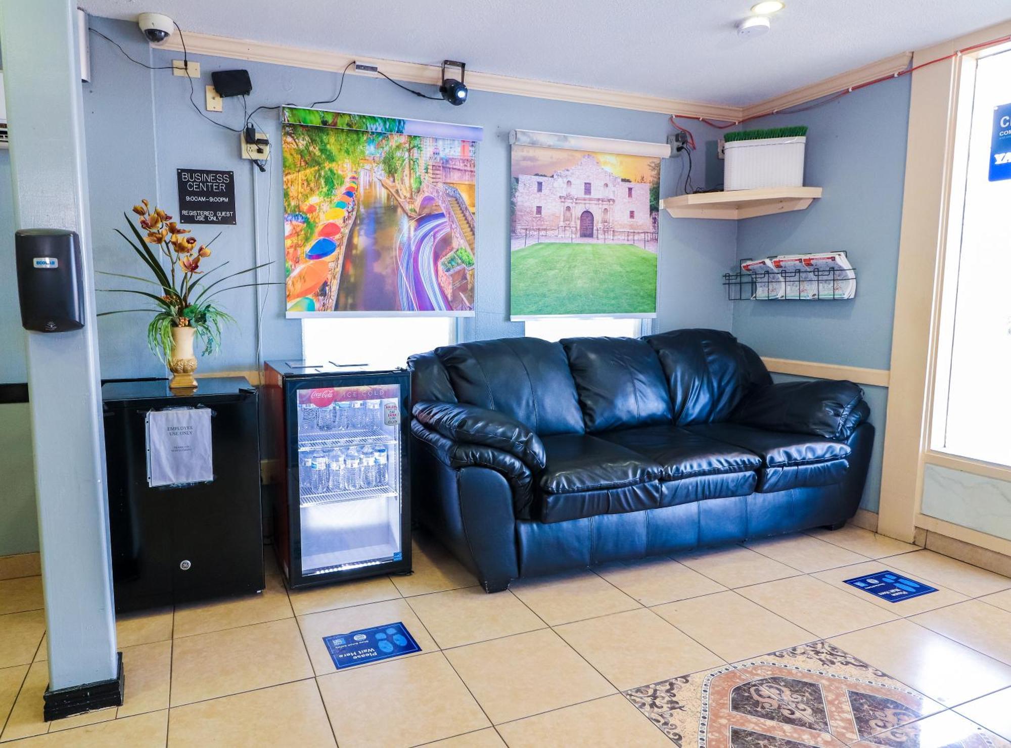 Rodeway Inn San Antonio Lackland Afb - Seaworld מראה חיצוני תמונה