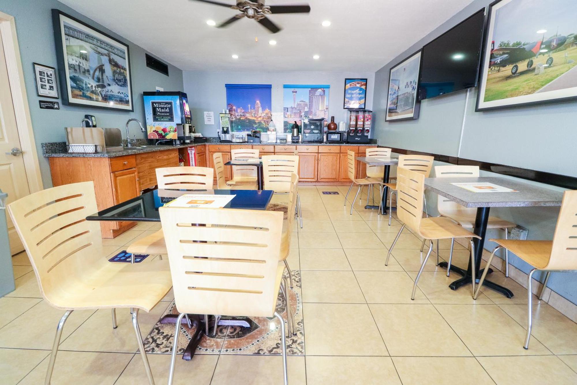 Rodeway Inn San Antonio Lackland Afb - Seaworld מראה חיצוני תמונה